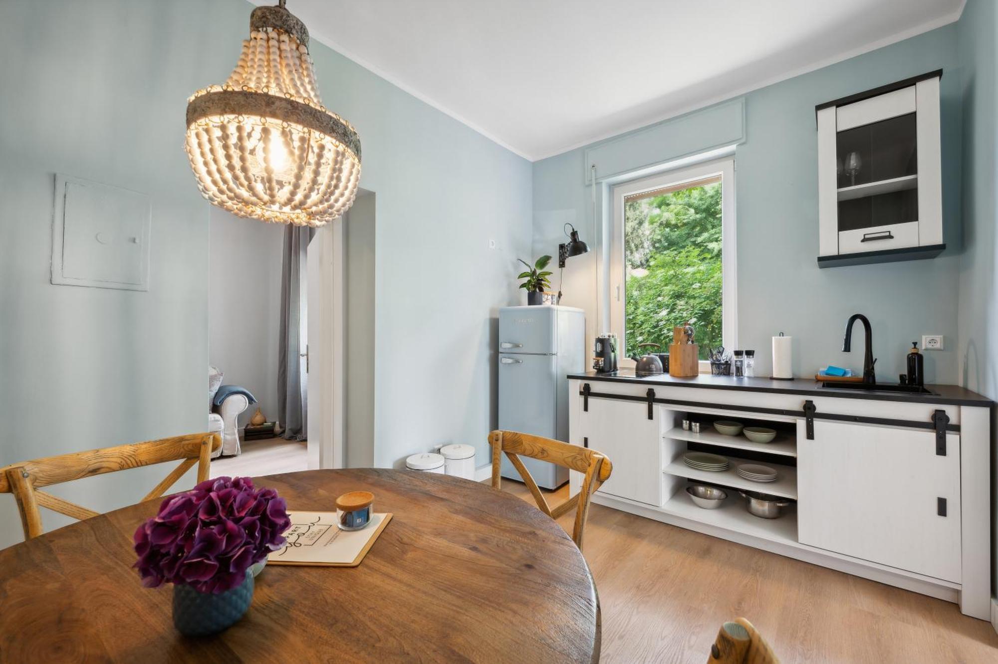 Altstadt Apartment Am Wasser Mit Parkplatz Und Riesigem Garten バート・クロイツナハ エクステリア 写真